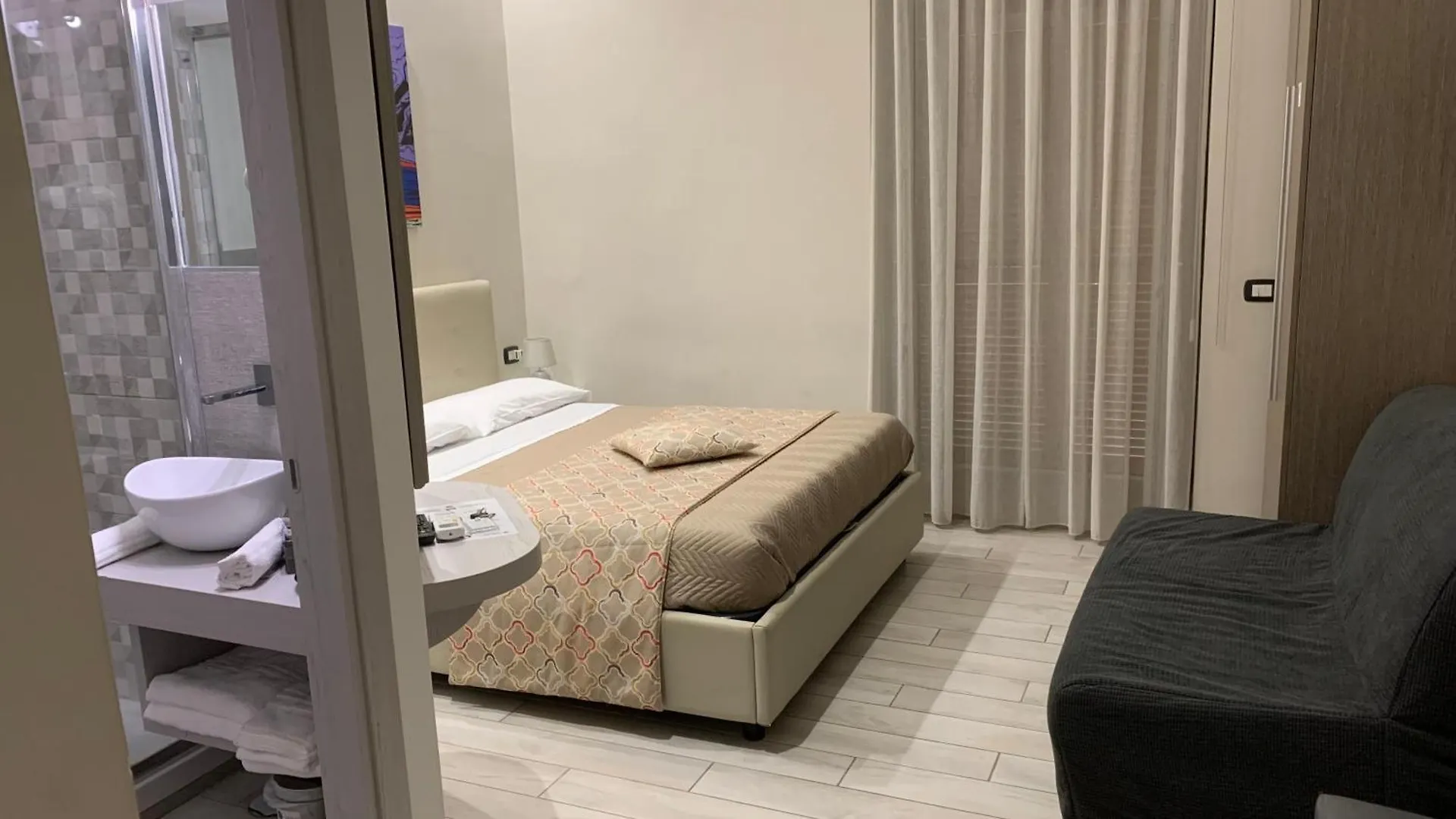 Bed and Breakfast Residenza Suarez Napoli Italia