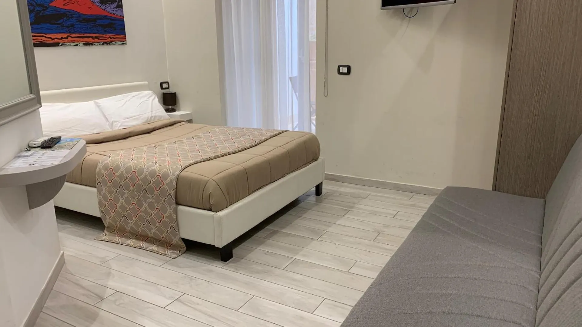 Residenza Suarez Bed & Breakfast Naples Italy